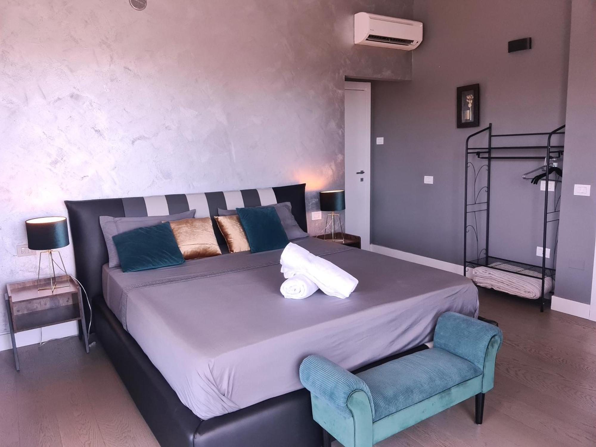 Hotel Penthouse Genneruxi Cagliari Exterior foto